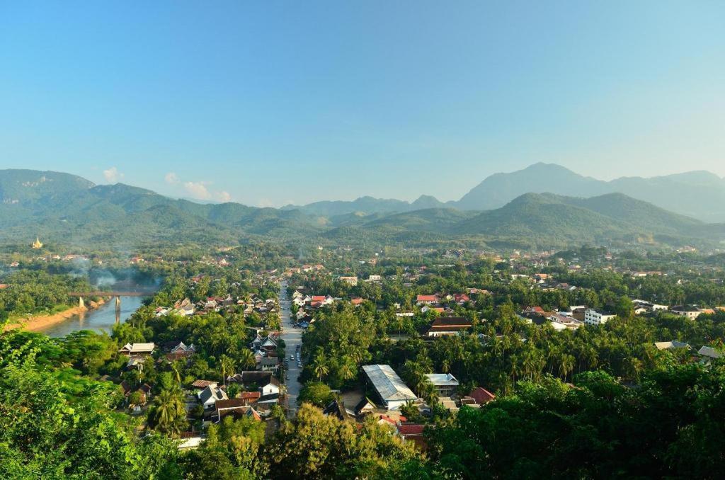 Villa Santi Hotel Luang Prabang Exterior foto