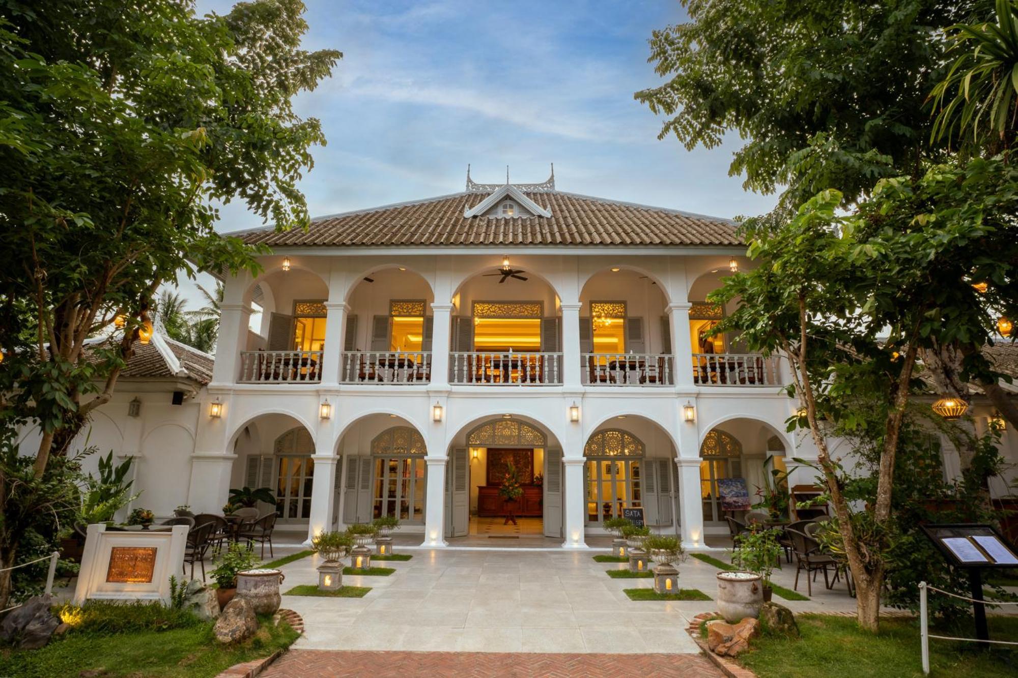 Villa Santi Hotel Luang Prabang Exterior foto